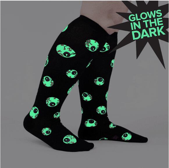 All Eyes On Me (Glow) ワイド ハイソックス メンズ レディース 幅広 靴下 総柄 S0113 2022FW